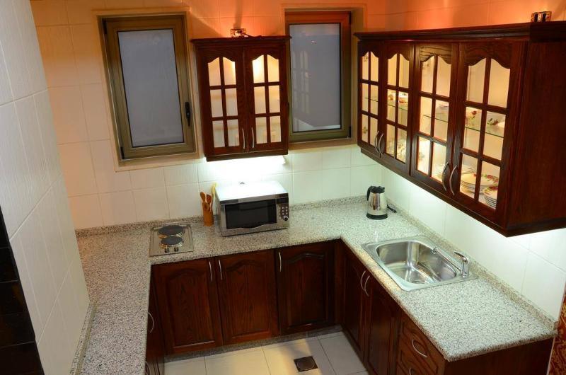 Jad Hotel Suites Amman Exterior photo