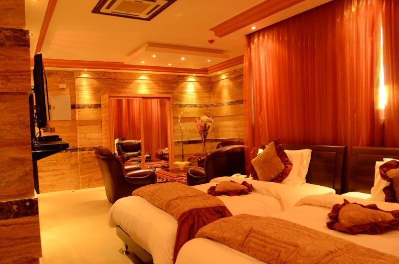 Jad Hotel Suites Amman Exterior photo