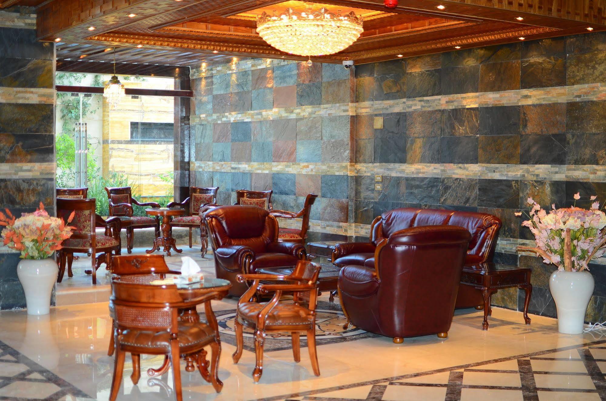 Jad Hotel Suites Amman Exterior photo