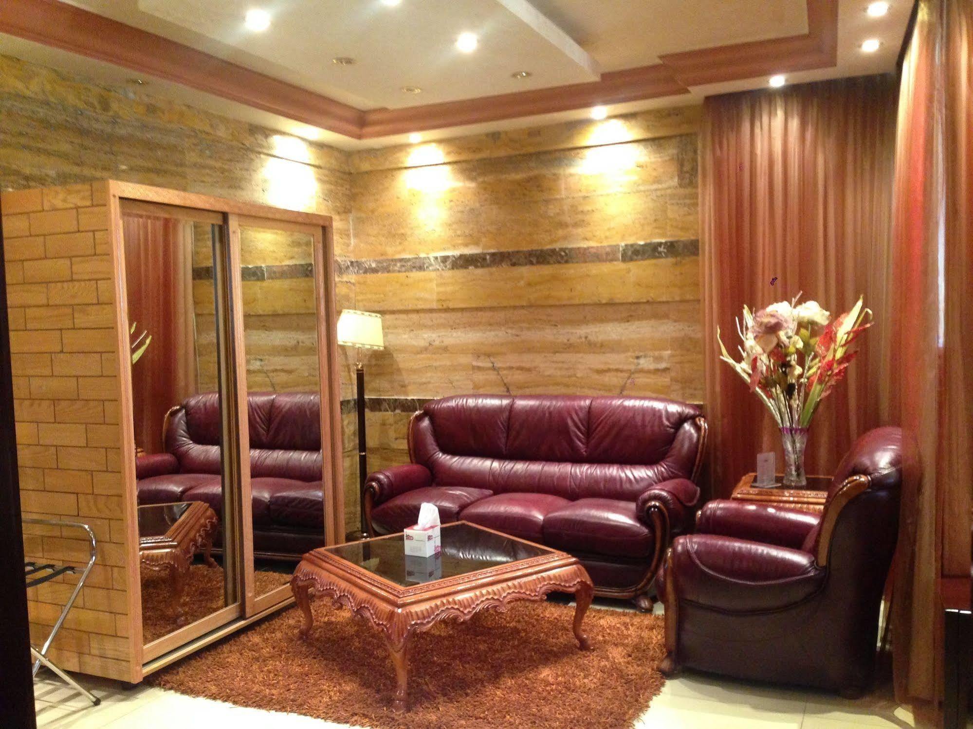 Jad Hotel Suites Amman Exterior photo