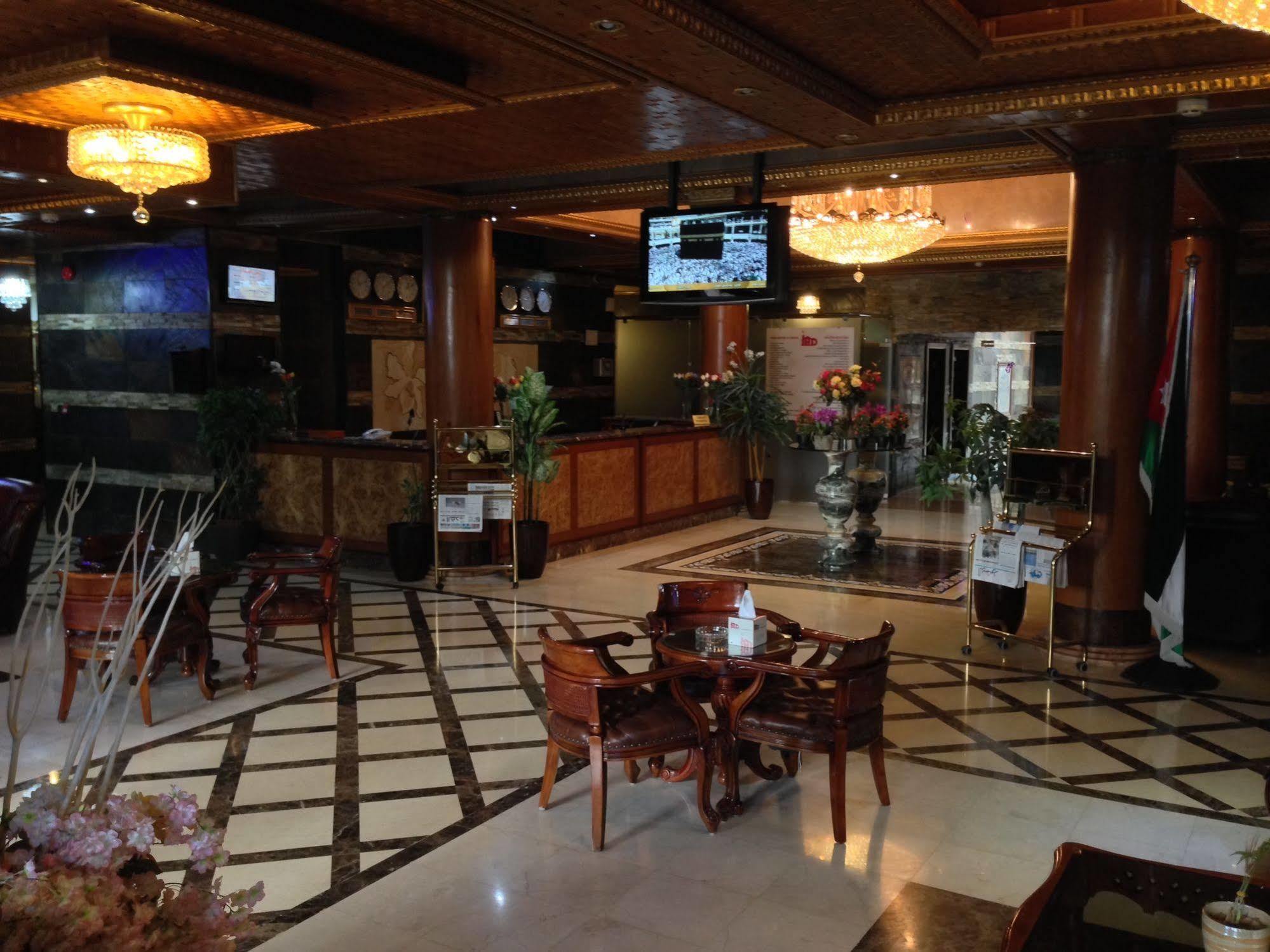 Jad Hotel Suites Amman Exterior photo