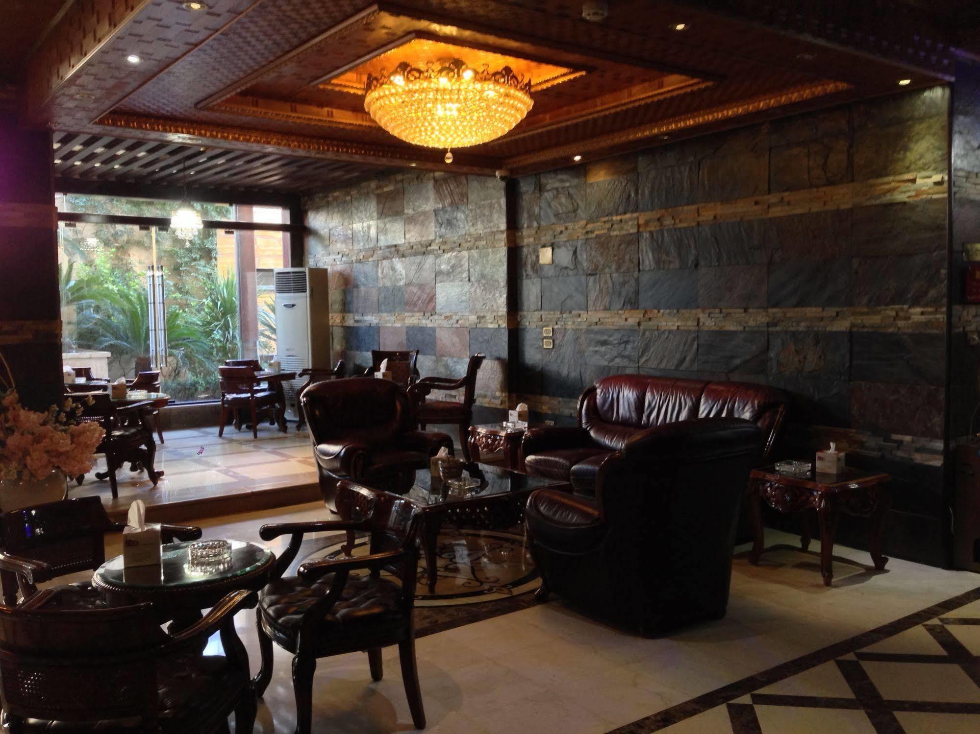 Jad Hotel Suites Amman Exterior photo