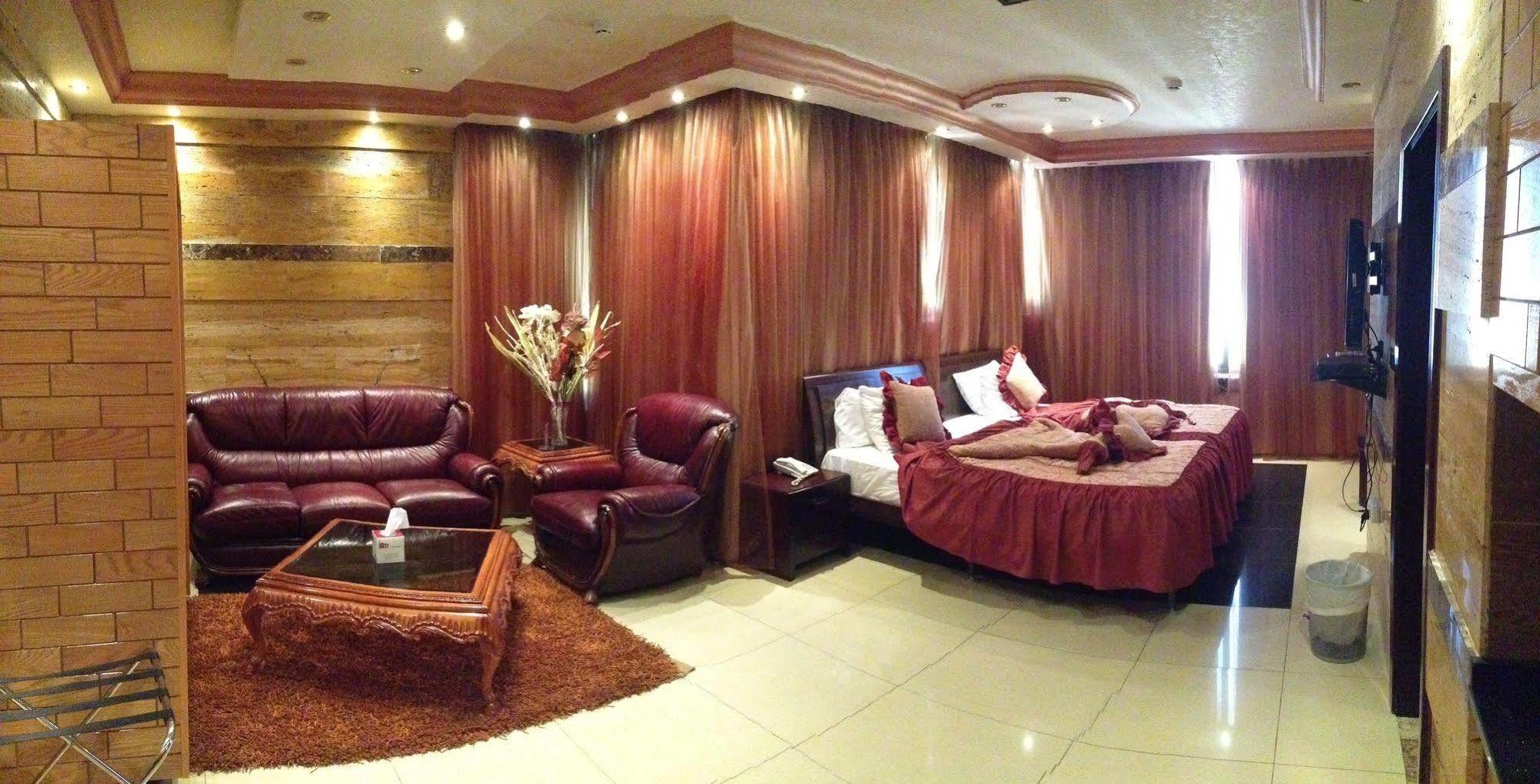 Jad Hotel Suites Amman Exterior photo